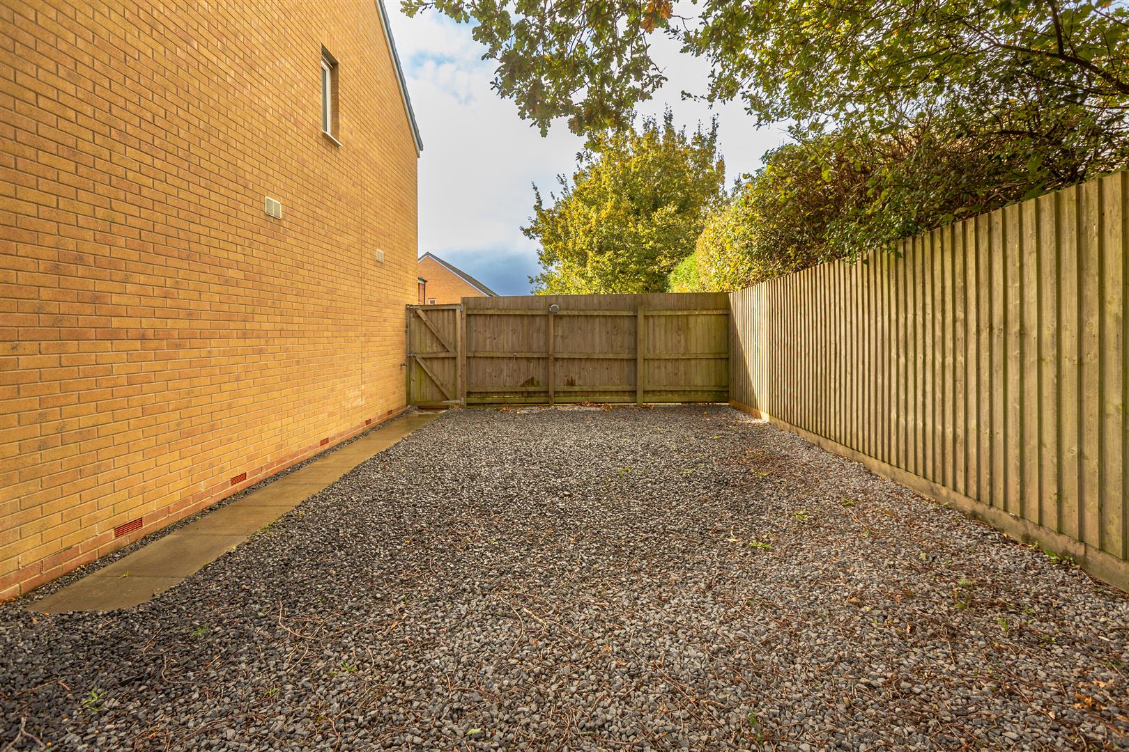 Maes Y Glo, Llanelli, SA14 9PZ